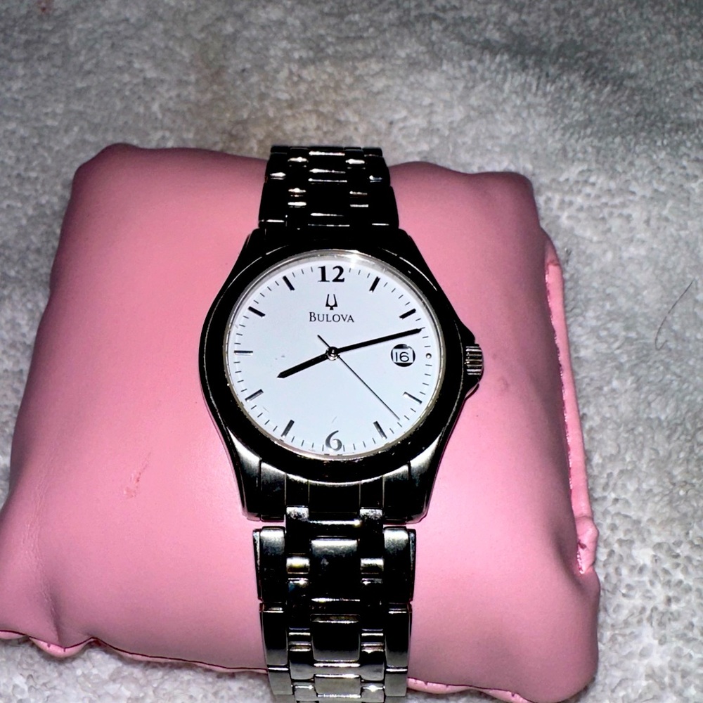 Bulova Classic Watch Quartz Movement Unisex